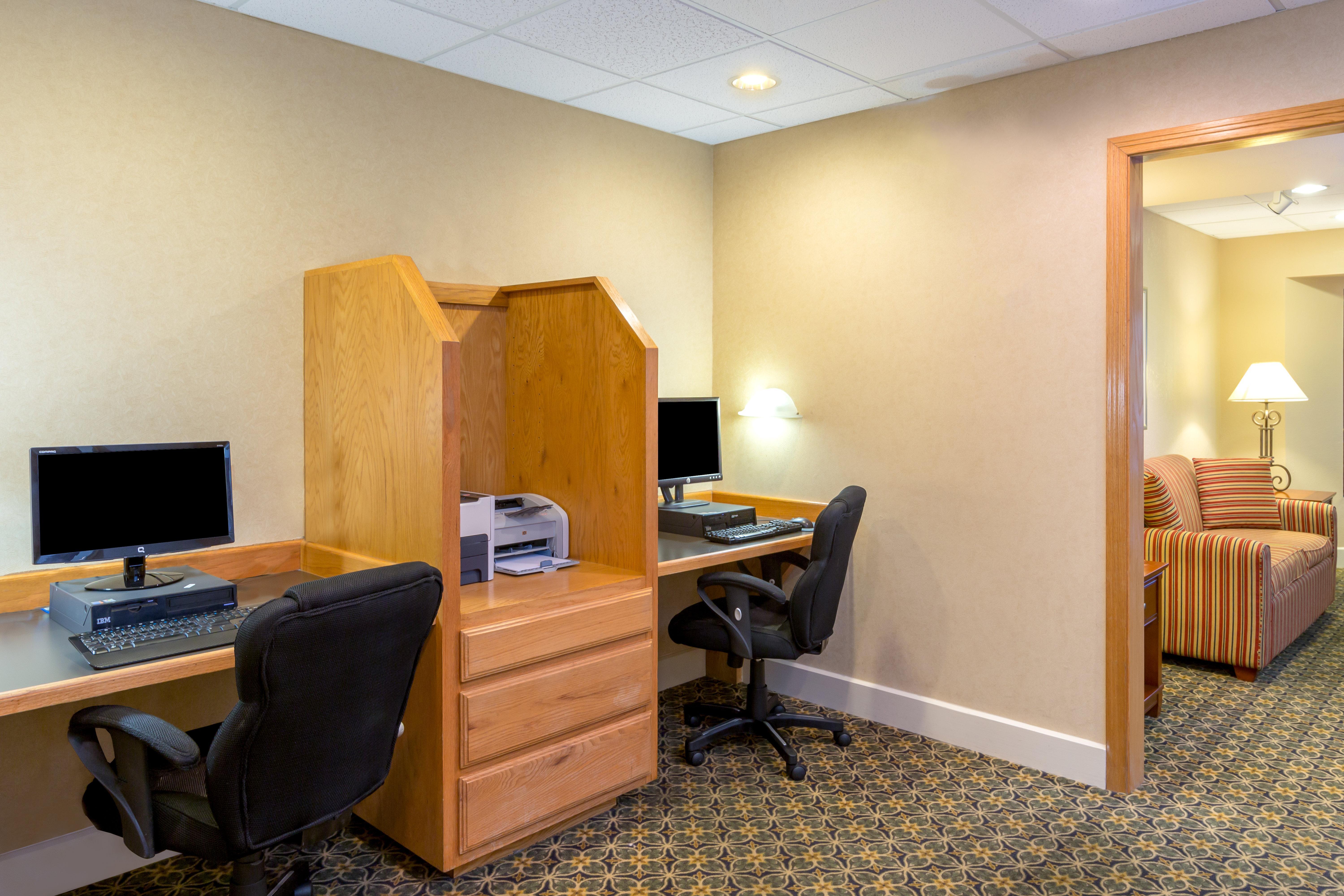 Staybridge Suites - Brownsville By Ihg Kültér fotó