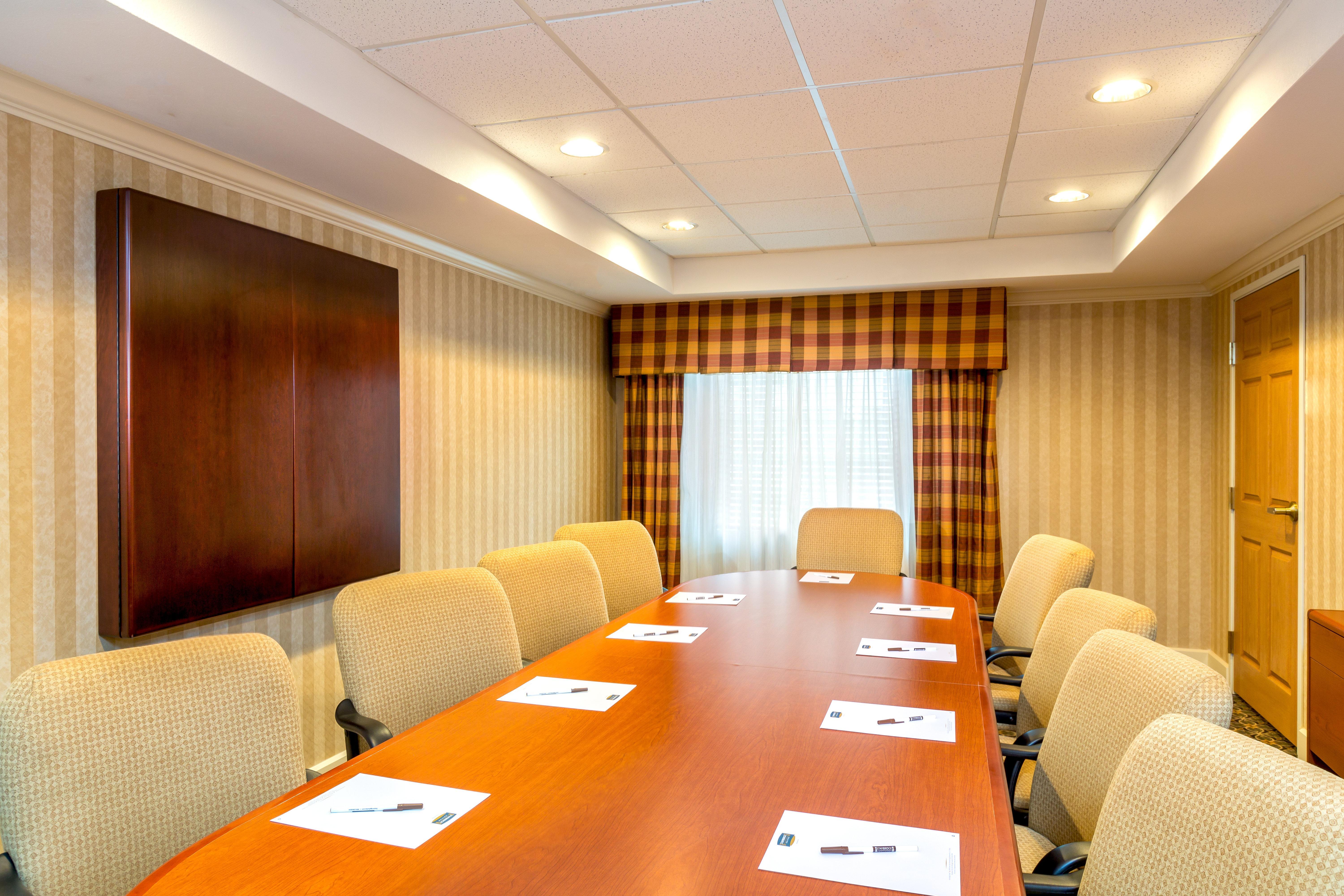 Staybridge Suites - Brownsville By Ihg Kültér fotó