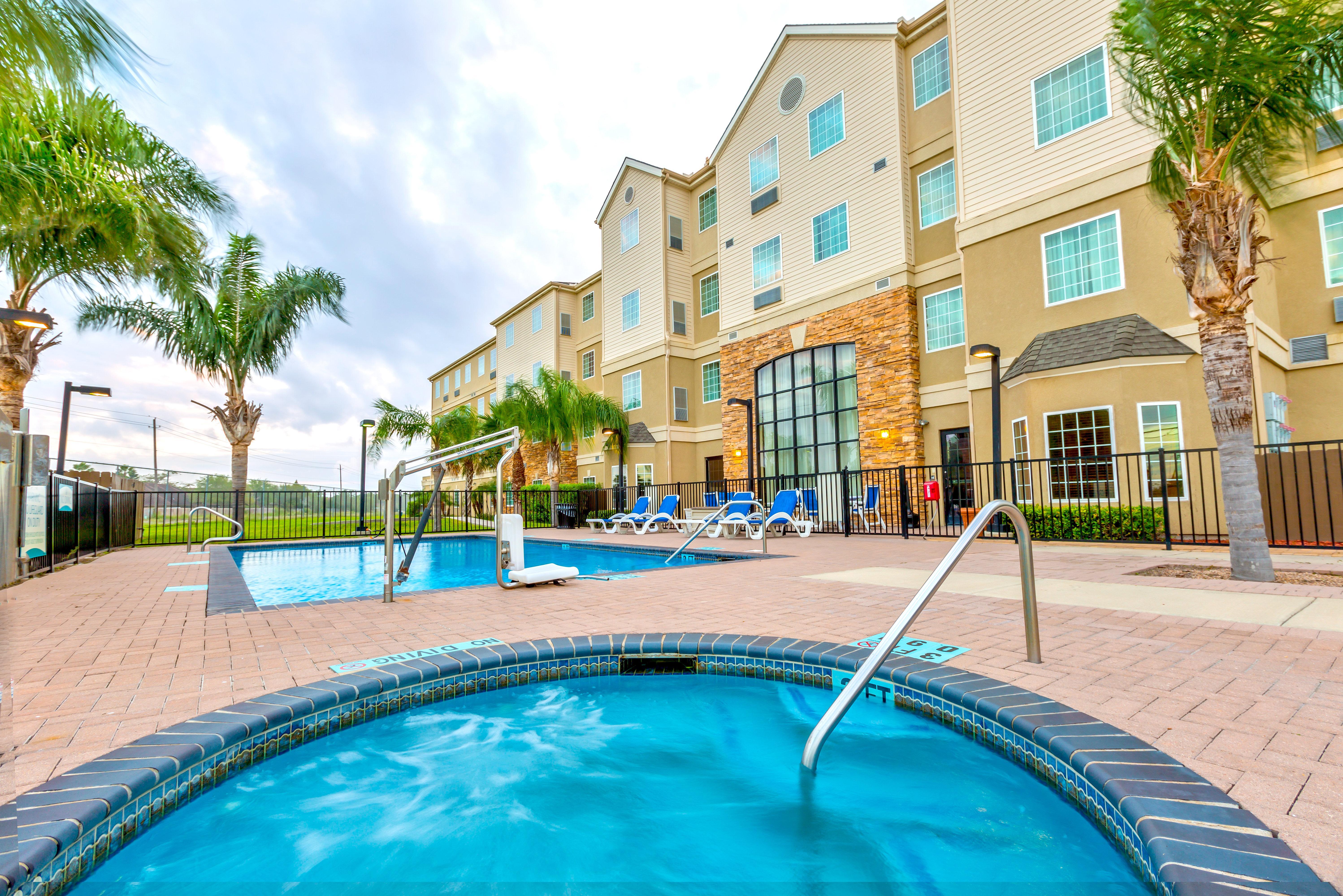 Staybridge Suites - Brownsville By Ihg Kültér fotó
