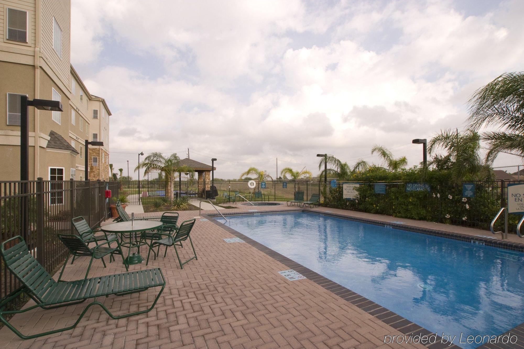 Staybridge Suites - Brownsville By Ihg Kültér fotó