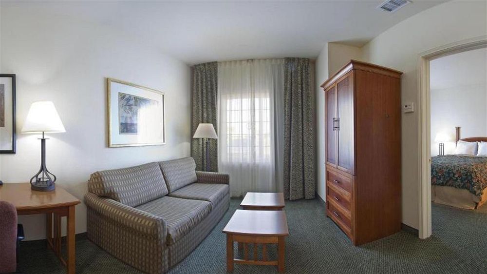 Staybridge Suites - Brownsville By Ihg Kültér fotó